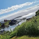 別荘 Mausund- Oyperla I Havet! Egen Batplass Ved Hytta! Frøya