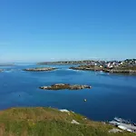 Mausund- Oyperla I Havet! Egen Batplass Ved Hytta! 別荘 *