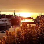 Mausund- Oyperla I Havet! Egen Batplass Ved Hytta! 別荘 *