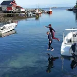 Mausund- Oyperla I Havet! Egen Batplass Ved Hytta! Froya (Vestland)