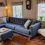 Feriehus Mausund- Oyperla I Havet! Egen Batplass Ved Hytta! Froya (Vestland)